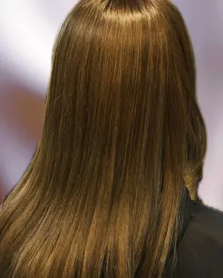 ロング カラー ENIEN MAKE'S 立川所属・立川/艶髪ブラウン カラーYUJIのヘアスタイル