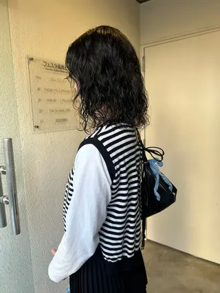 セミロング 薄暮 マツイ レンのヘアスタイル