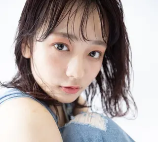 ミディアム 🌻大人ツヤかわいい ⭐️根本麻美のヘアスタイル