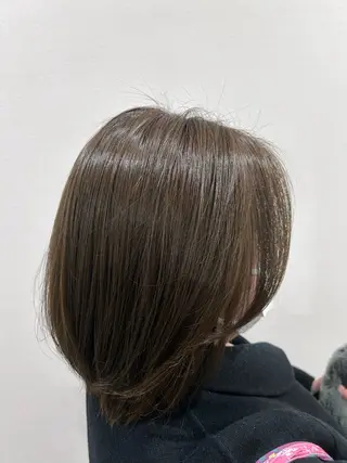 カラー SALOWIN 新宿三丁目me+所属・レイヤー/ボブ/ パーマ/HARUKAのヘアスタイル