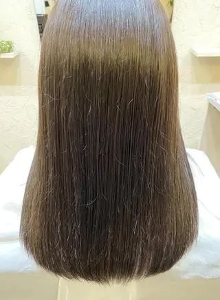 ロング 近藤 大介のヘアスタイル