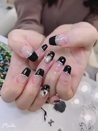 ネイル FF フィフィネイルサロンのネイルデザイン