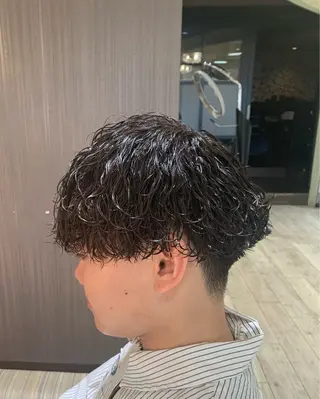 パーマ メンズ 梅田マンツーマン メンズ特化美容師のヘアスタイル