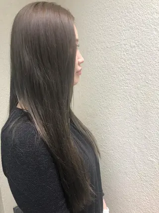 ロング カラー AYAKA 下北沢suuのヘアスタイル