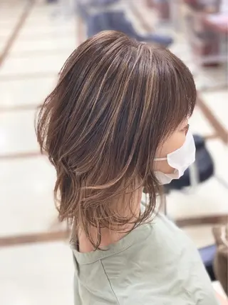 ミディアム カラー : ) SHIORIのヘアスタイル