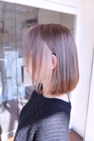 ミディアム カラー 限定1名撮影モデル 村中衣里のヘアスタイル