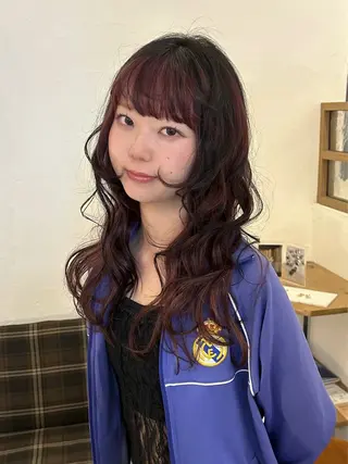 ロング カラー 水谷 優華のヘアスタイル