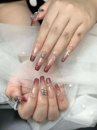 ネイル Iconic Nailのネイルデザイン