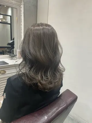 ミディアム カラー ヘアアレンジ kei🤎ベージュ /透明感カラー/博多のヘアスタイル