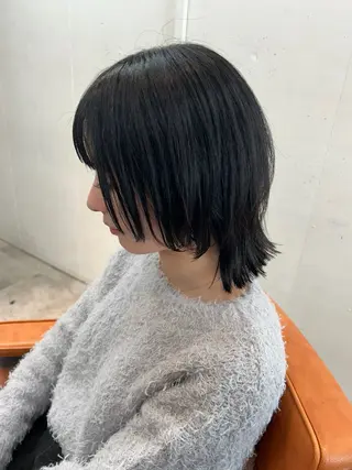 ショート ウルフカット レイヤーカット上柿のヘアスタイル