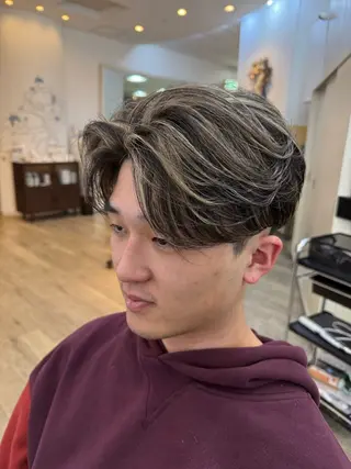 ミディアム カラー メンズ 市川 博紀 店長のヘアスタイル