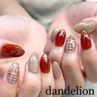 ネイル dandelion ダンデライオンのネイルデザイン