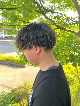 ショート カラー メンズ 池本 勇大のヘアスタイル