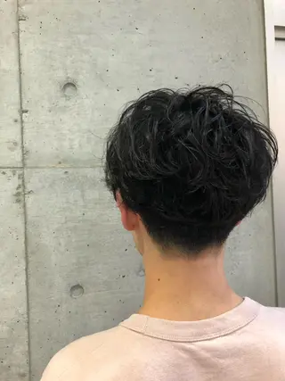 ショート パーマ メンズ 大栗 佑也  髪質改善のヘアスタイル