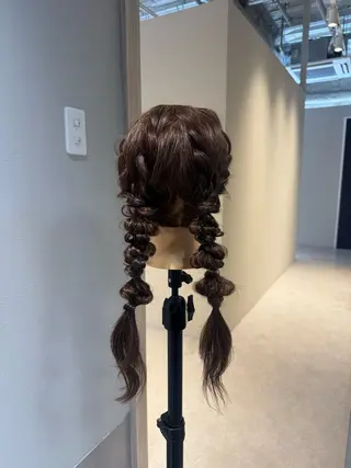 ロング NAVY 橋本心 縮毛矯正のヘアスタイル