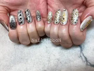 ネイル ネイルリボン 受付スタッフのネイルデザイン
