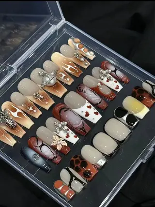 ネイル 長さだし専門店 M2　rikaのネイルデザイン