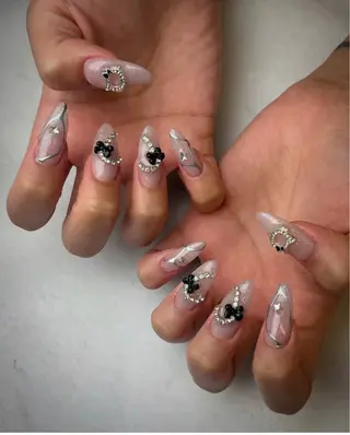 ネイル Lyna 池袋のネイルデザイン