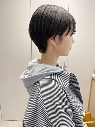 ショート 青木 優歩のヘアスタイル