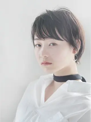 ショート 縮毛矯正×髪質改善 カラー×クロスパーマのヘアスタイル