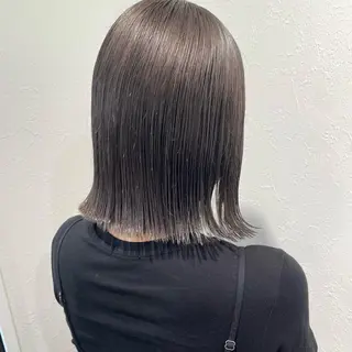 ミディアム カラー shiho .のヘアスタイル