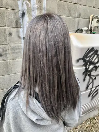 カラー ダブルスキルエクステ /羽エクステ白石宇由のヘアスタイル