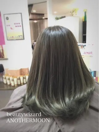 セミロング カラー 大島 智志のヘアスタイル