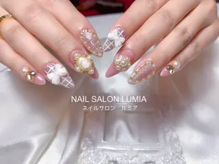 ネイル ネイルサロン ルミア Lumia 店長のネイルデザイン