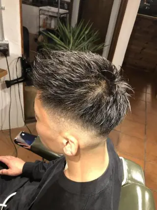 ショート メンズ 冨士川 英樹のヘアスタイル