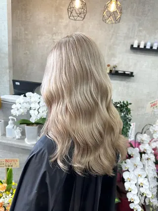 セミロング カラー epi エピのヘアスタイル