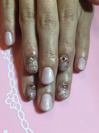 ネイル 古川 里美のネイルデザイン
