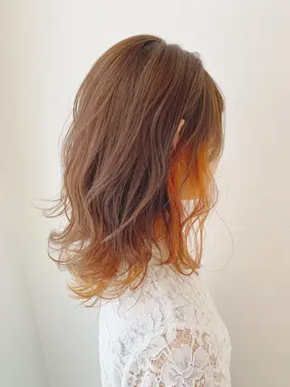 セミロング AKANE 【zina新宿】のヘアスタイル
