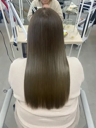 ロング カラー 前橋 姫奈のヘアスタイル