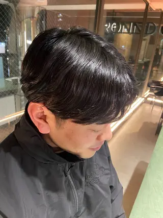 パーマ メンズ 艶髪矯正|ダイオウ シュナのヘアスタイル