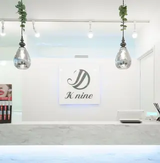 ロング カラー パーマ ヘアアレンジ メンズ キッズ ネイル マツエク・マツパ Knine 心斎橋店のエステ・リラクイメージ