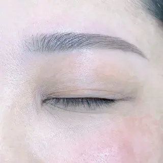 アイブロウ LUCIA AOIの眉毛・アイブロウイメージ