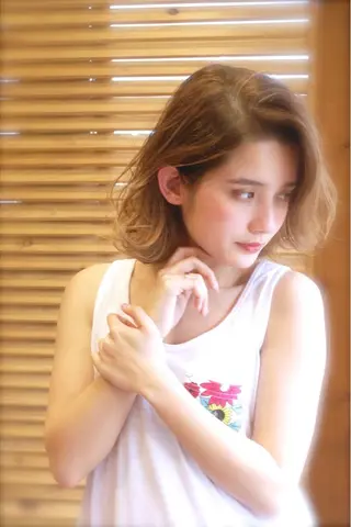 ミディアム カラー みうら ミウラのヘアスタイル