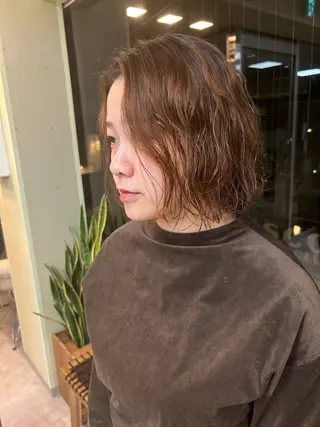 パーマ 渡辺奎斗/ ボブ レイヤーカットのヘアスタイル