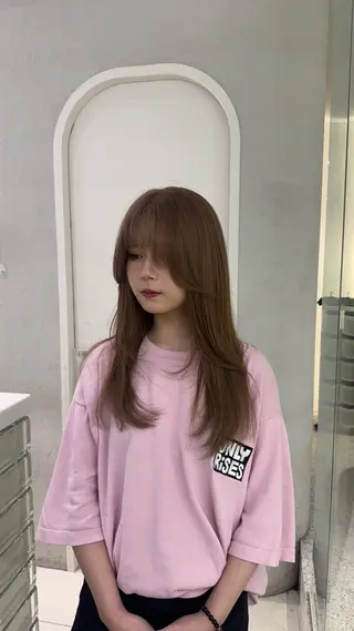 カラー ANN GAGA 心斎橋/ハイトーンのヘアスタイル