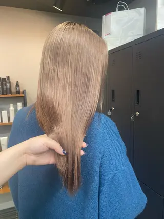 ロング maco 艶感ハイトーン🦋のヘアスタイル