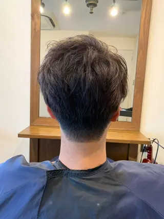 ショート カラー メンズ 透明感カラー/ブリー チ無し/瀧田恭平のヘアスタイル
