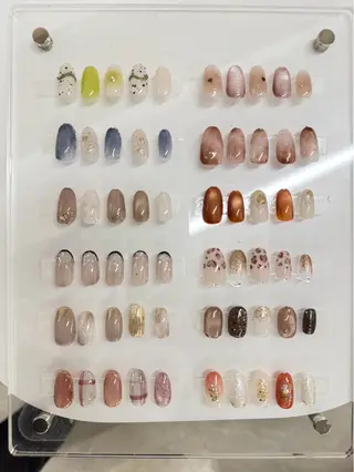 ネイル 👻🩶 Rのネイルデザイン