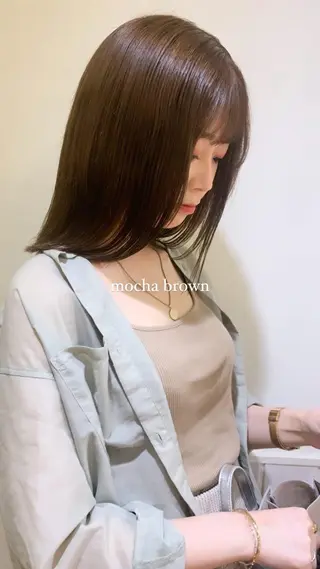 セミロング 落合希 Olivebeigeのヘアスタイル