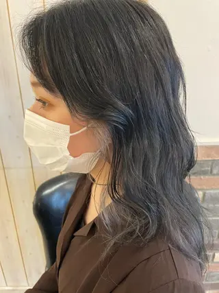 セミロング 中井 茅佳のヘアスタイル