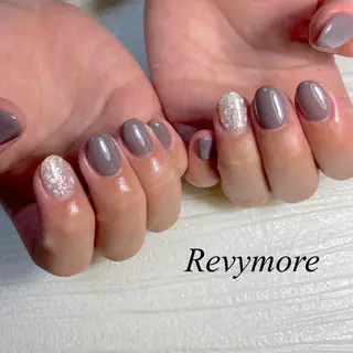 ミディアム ネイル nail salon Revymoreのネイルデザイン