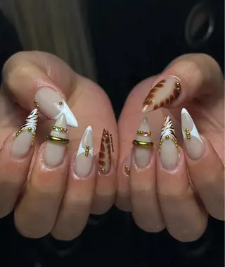 ネイル CoMo Nailのネイルデザイン