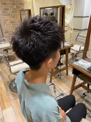 パーマ メンズ 宮内 真乃のヘアスタイル