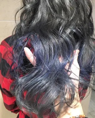 ロング カラー レイヤーカット 川田くるみのヘアスタイル