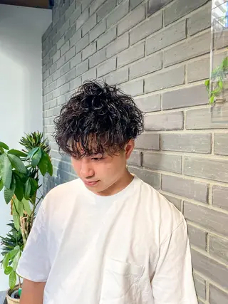 ミディアム パーマ メンズ 【川西能勢口駅1分】 木村　翔乃佑のヘアスタイル