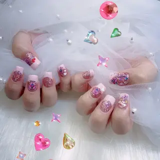 ネイル パーツ全部¥110 サロンミミのネイルデザイン